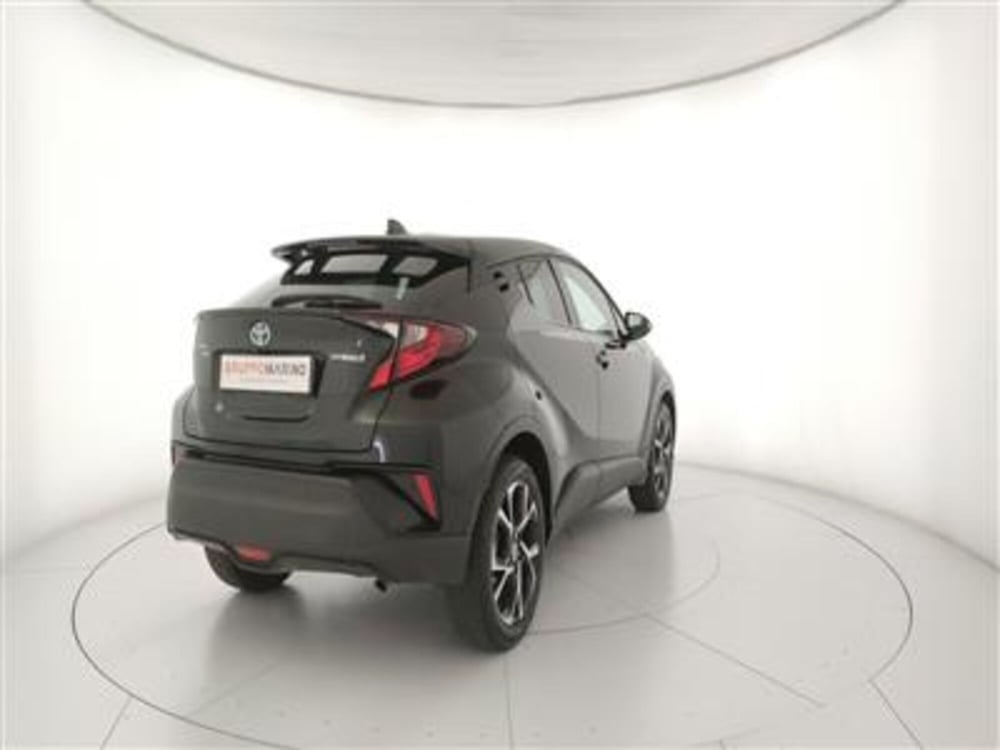 Toyota Toyota C-HR usata a Bari (7)