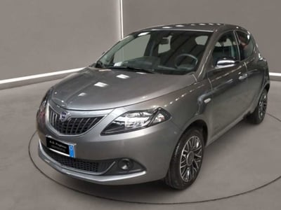 Lancia Ypsilon 1.0 FireFly 5 porte S&amp;S Hybrid Ecochic A. Ferretti del 2024 usata a Caltanissetta