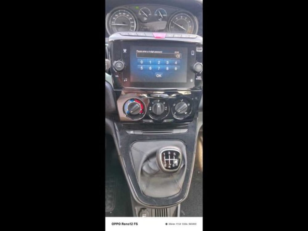 Lancia Ypsilon usata a Caltanissetta (17)
