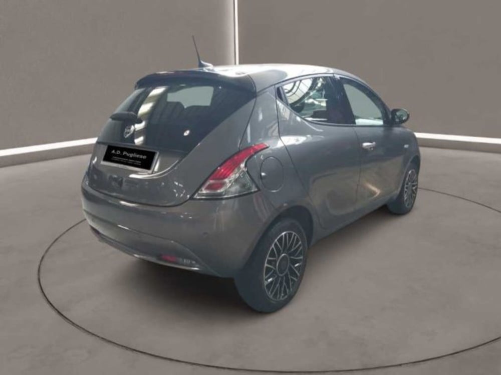 Lancia Ypsilon usata a Caltanissetta (5)