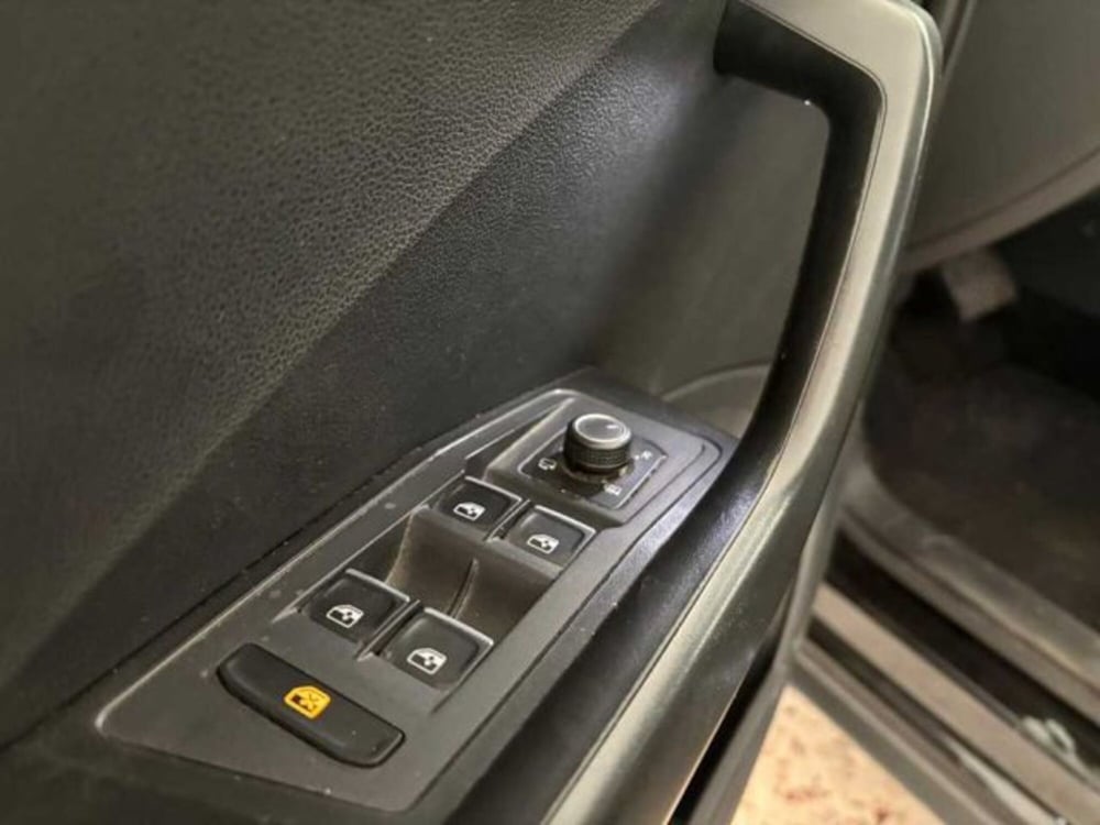 Volkswagen T-Roc usata a Caltanissetta (12)