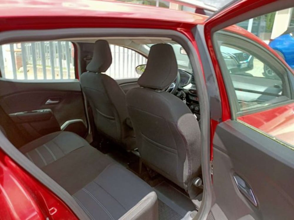 Dacia Sandero usata a Firenze (10)