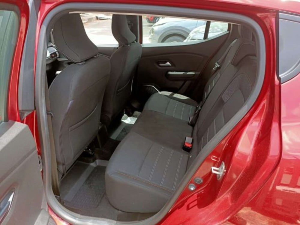 Dacia Sandero usata a Firenze (12)
