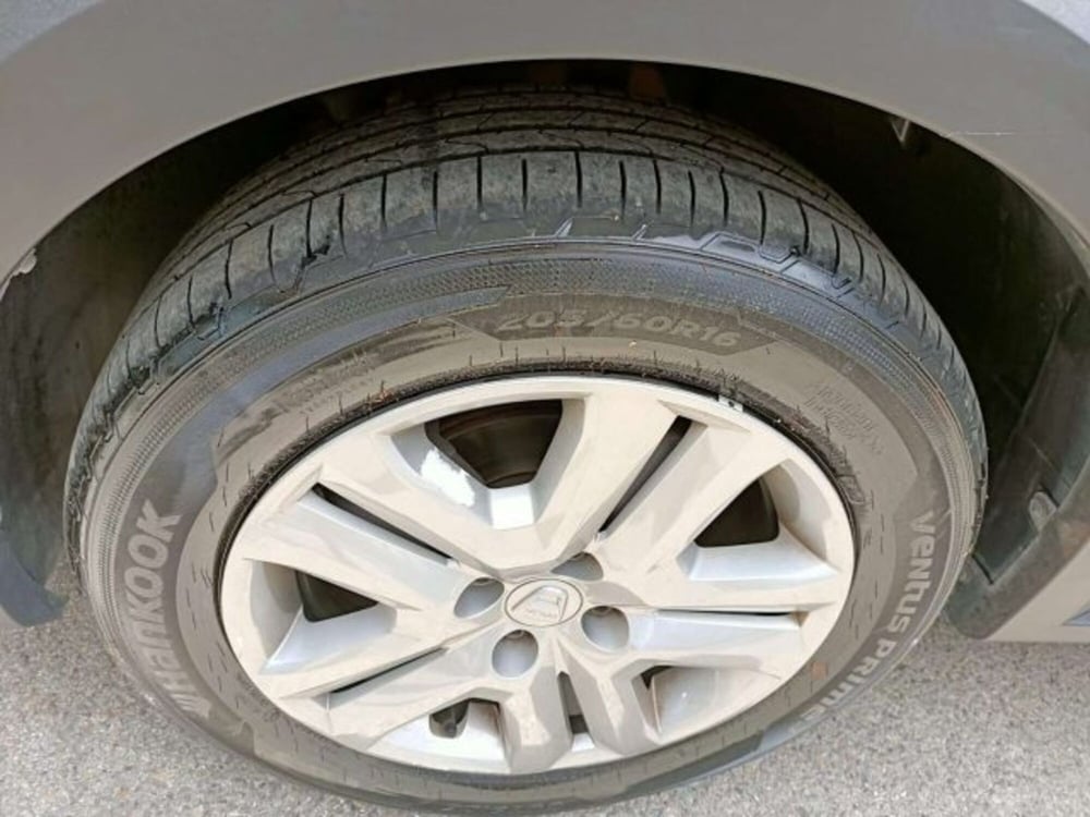 Dacia Sandero usata a Firenze (14)
