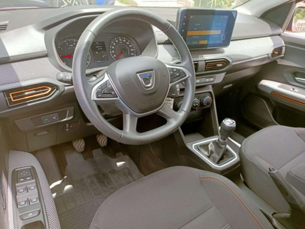 Dacia Sandero usata a Firenze (15)
