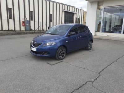 Lancia Ypsilon 1.0 FireFly 5 porte S&amp;S Hybrid Gold Plus del 2023 usata a Borgo San Lorenzo