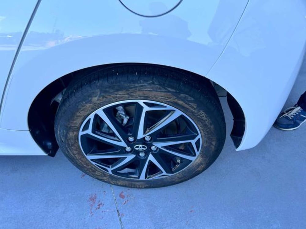 Toyota Yaris Cross usata a Roma (14)