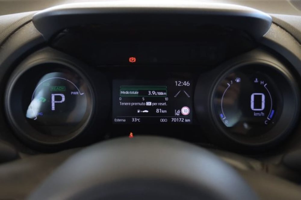 Toyota Yaris Cross usata a Roma (13)