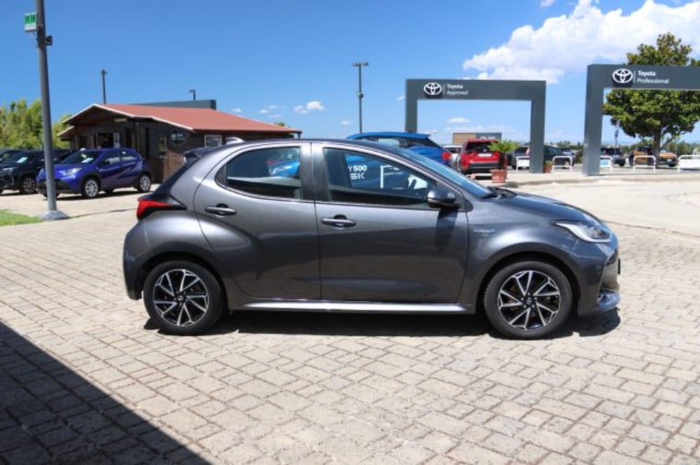 Toyota Yaris Cross usata a Roma (3)