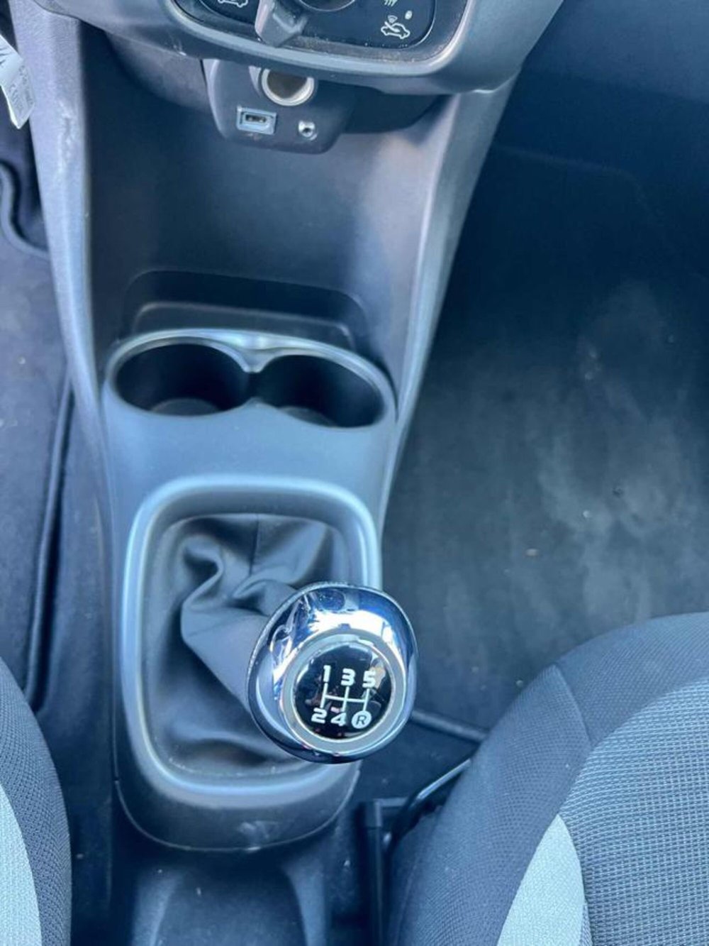 Toyota Aygo usata a Roma (15)