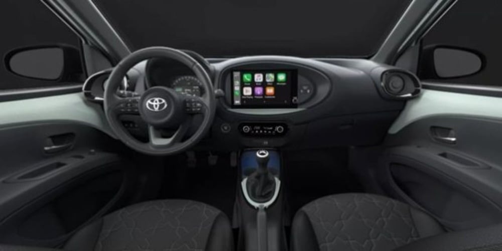 Toyota Aygo X nuova a Roma (7)