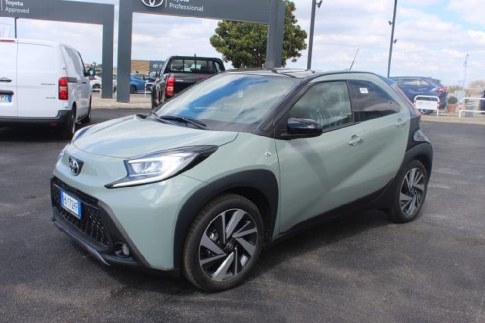 Toyota Aygo X nuova a Roma
