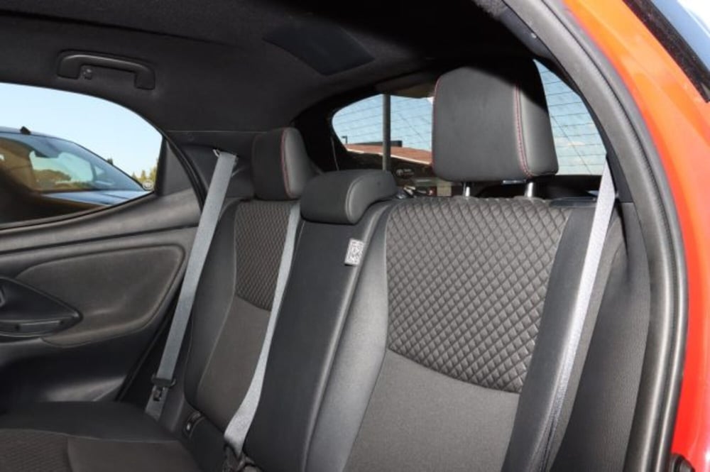 Toyota Yaris Cross usata a Roma (8)