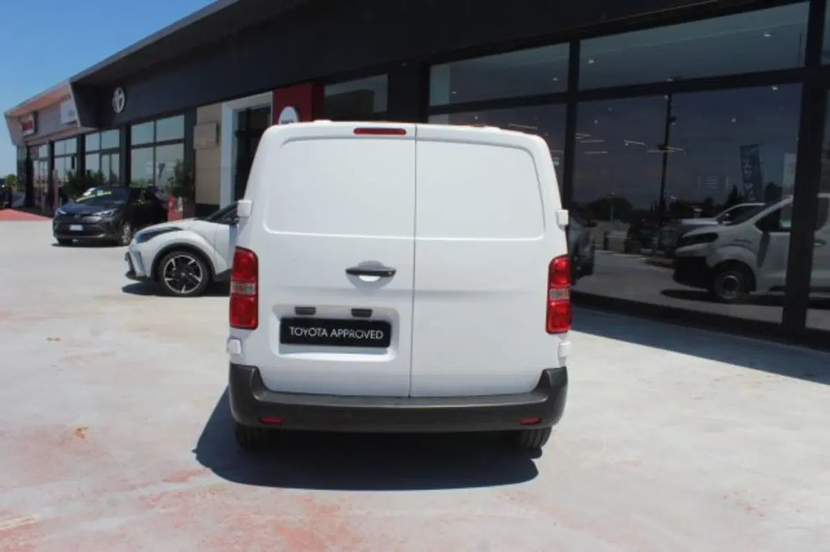 Toyota Proace usata a Roma (5)