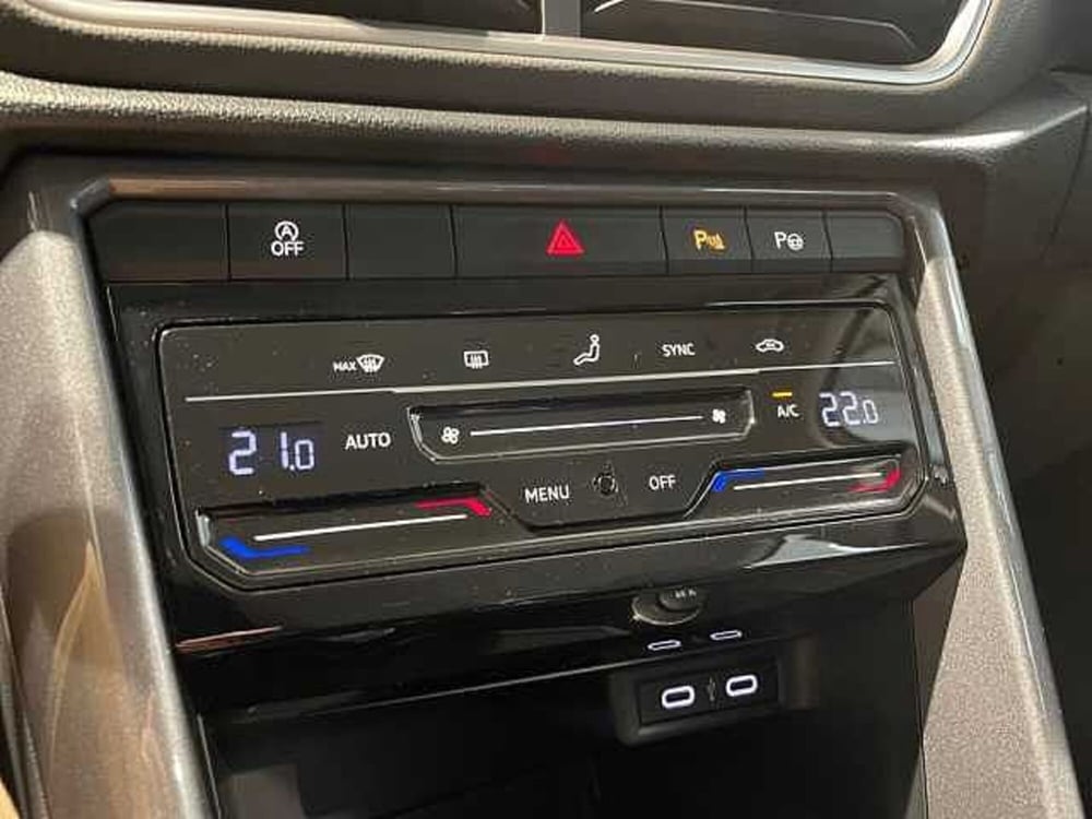 Volkswagen T-Roc usata a Ravenna (14)