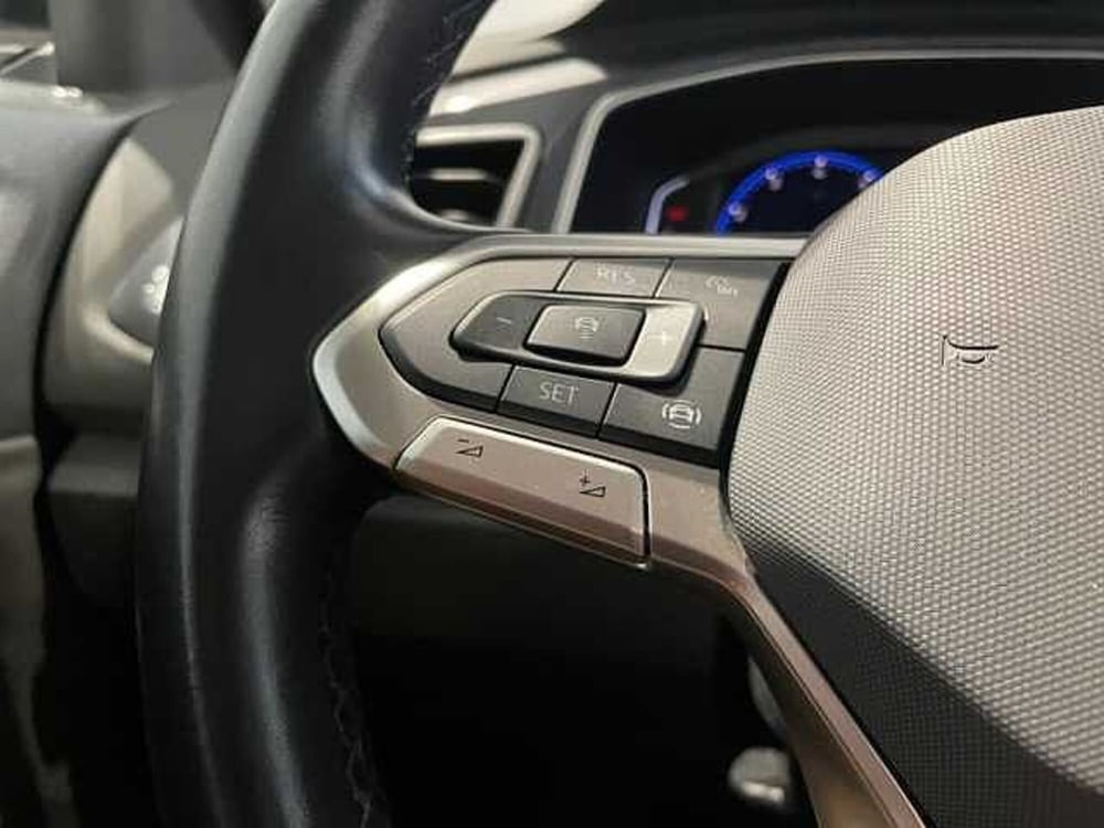 Volkswagen T-Roc usata a Ravenna (17)