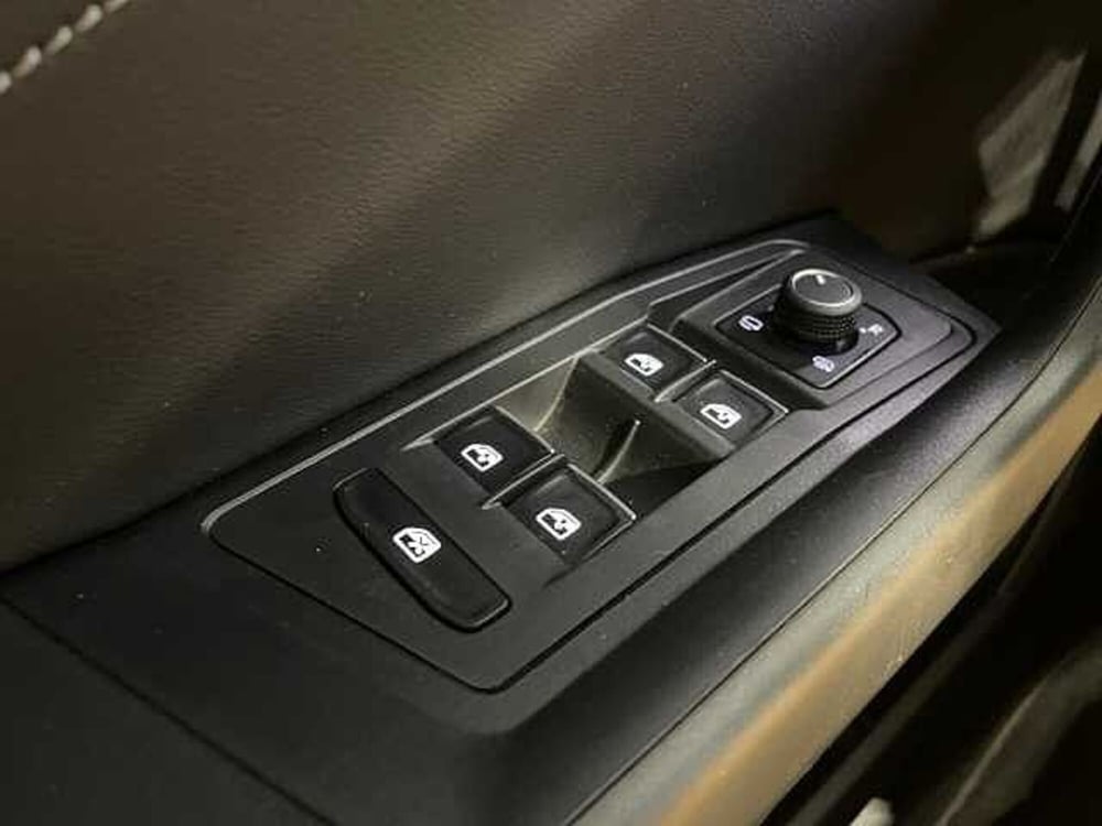 Volkswagen T-Roc usata a Ravenna (19)