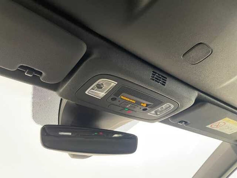 Volkswagen T-Roc Cabrio usata a Ravenna (19)
