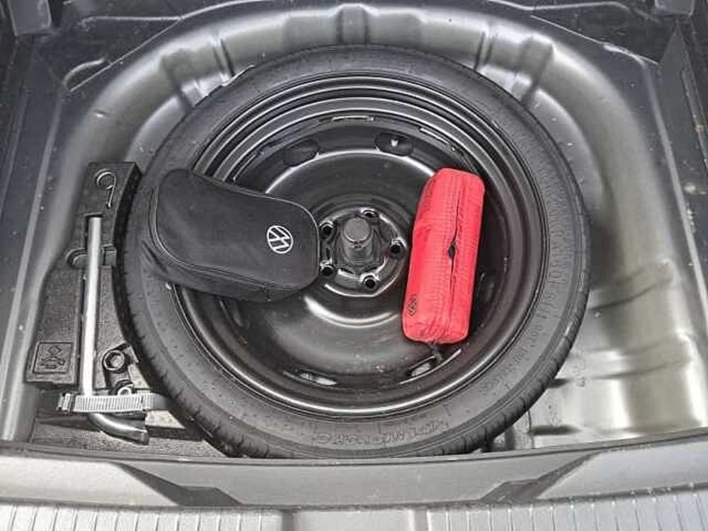 Volkswagen T-Roc usata a Ravenna (12)