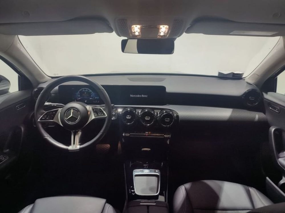 Mercedes-Benz Classe A usata a Napoli (12)