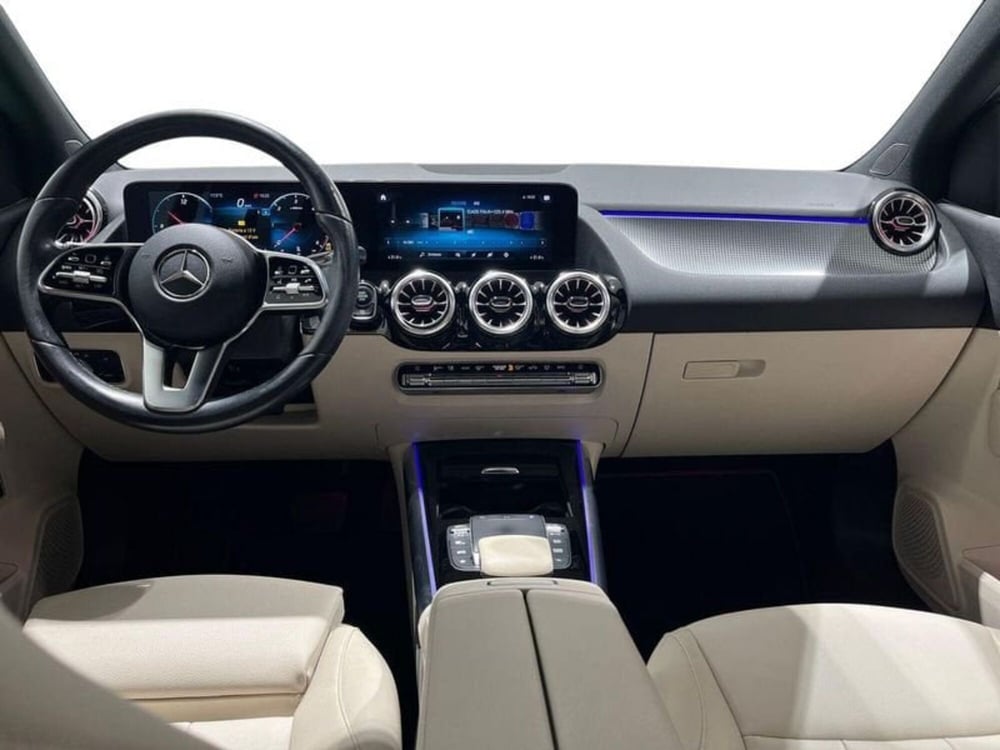 Mercedes-Benz Classe B usata a Napoli (11)