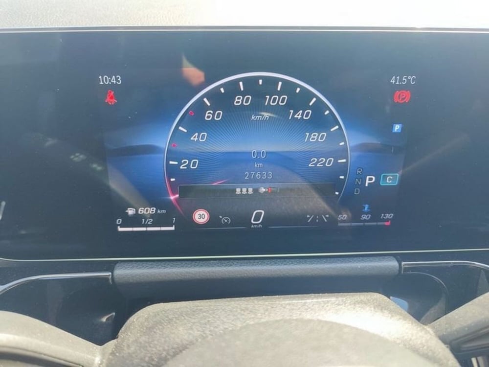 Mercedes-Benz GLA SUV usata a Napoli (7)