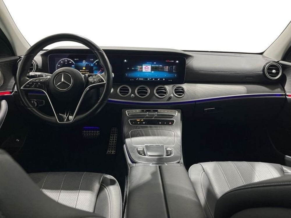 Mercedes-Benz Classe E Station Wagon usata a Napoli (11)