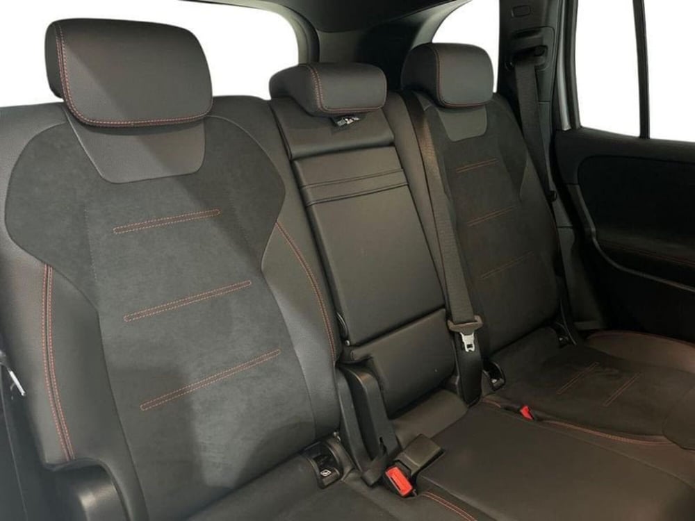 Mercedes-Benz EQB usata a Napoli (16)