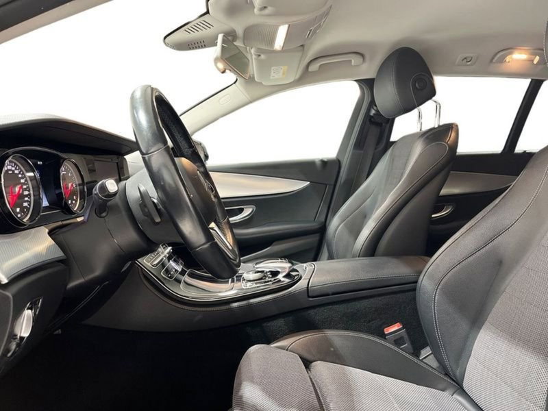 Mercedes-Benz Classe E Station Wagon usata a Napoli (12)