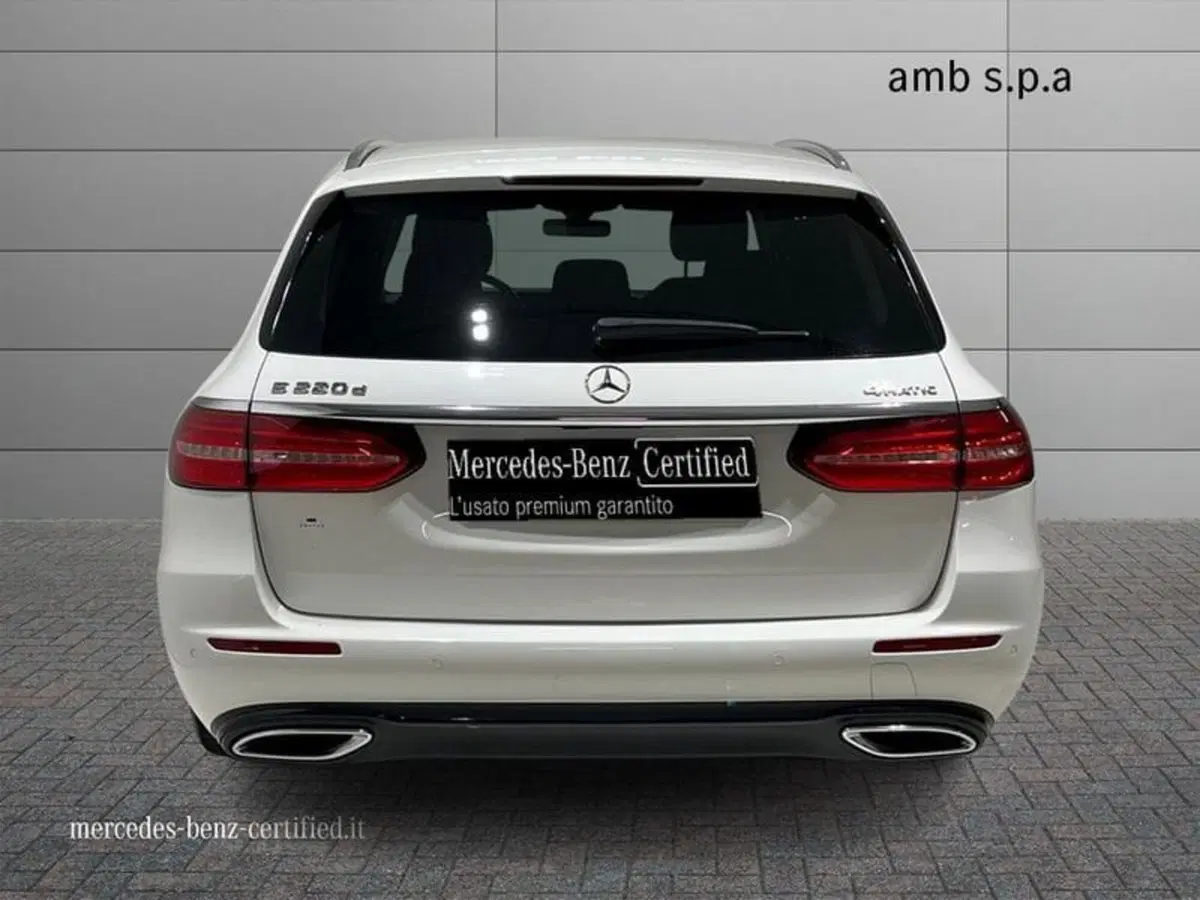 Mercedes-Benz Classe E Station Wagon usata a Napoli (4)