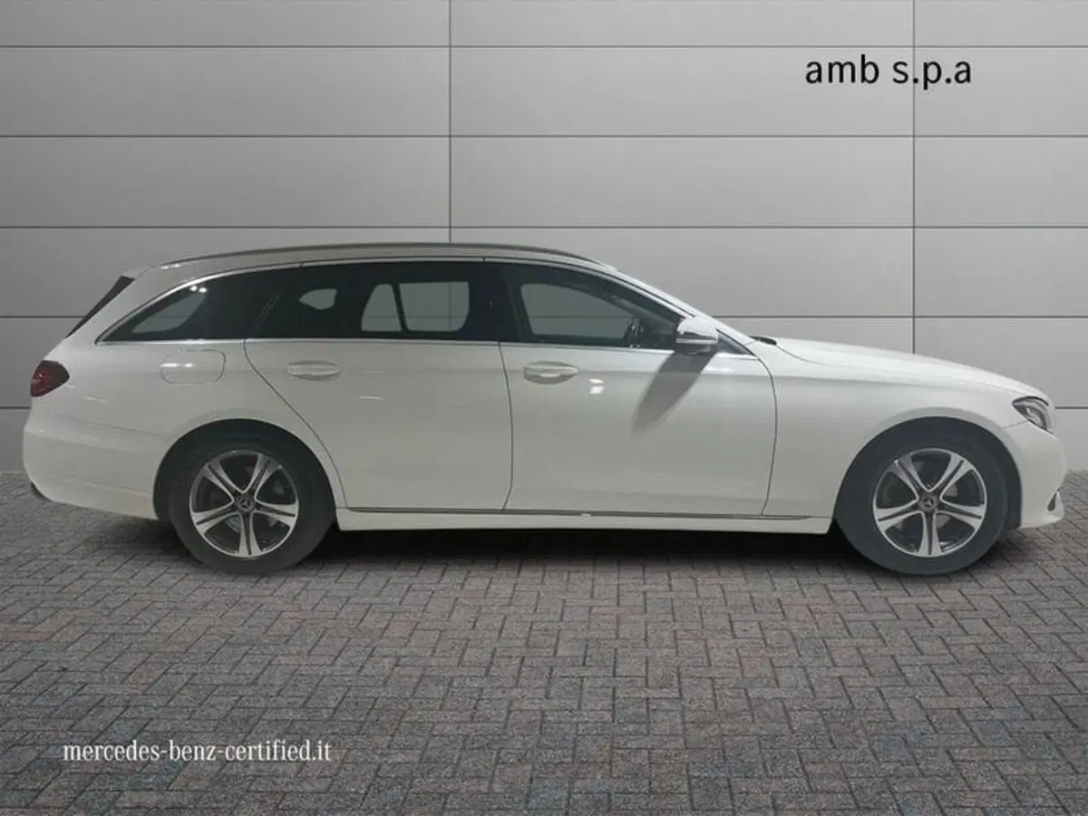 Mercedes-Benz Classe E Station Wagon usata a Napoli (5)