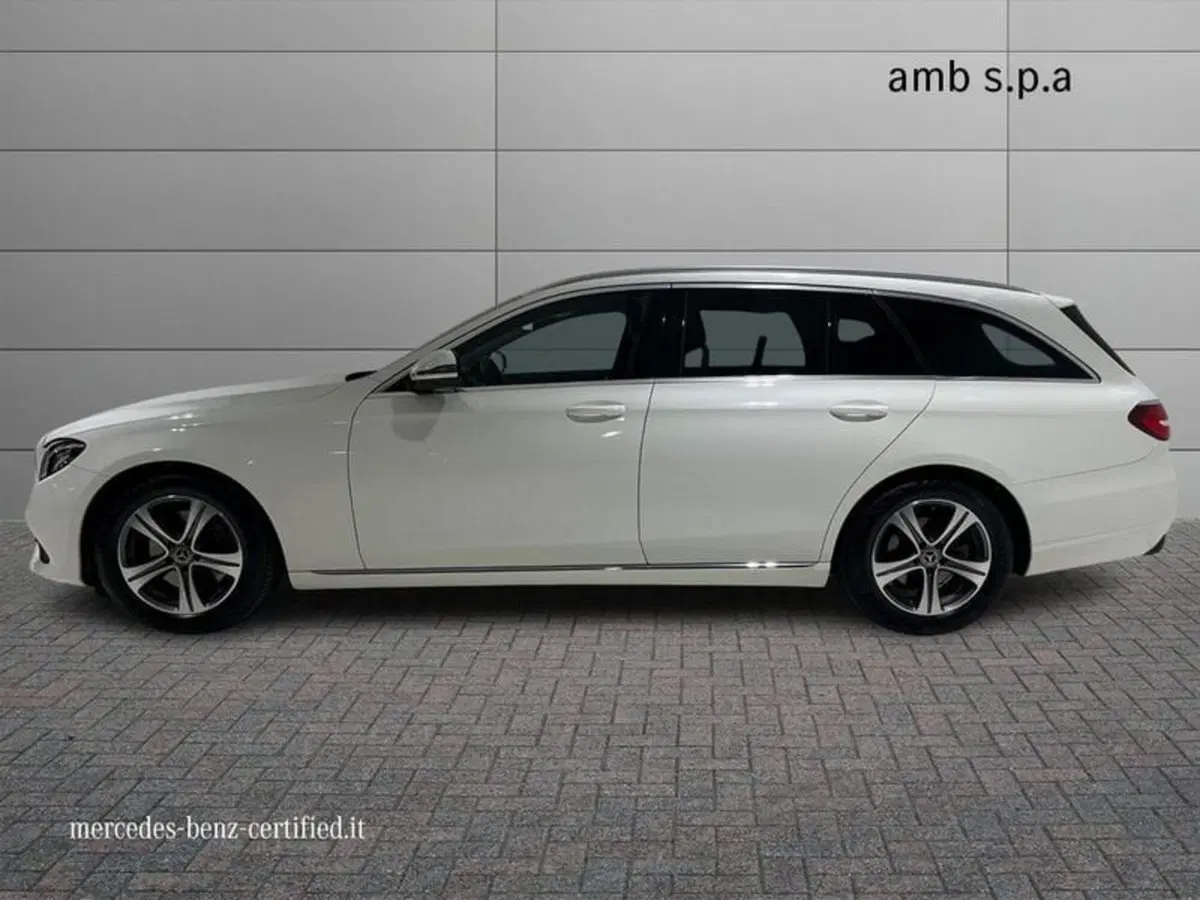 Mercedes-Benz Classe E Station Wagon usata a Napoli (6)