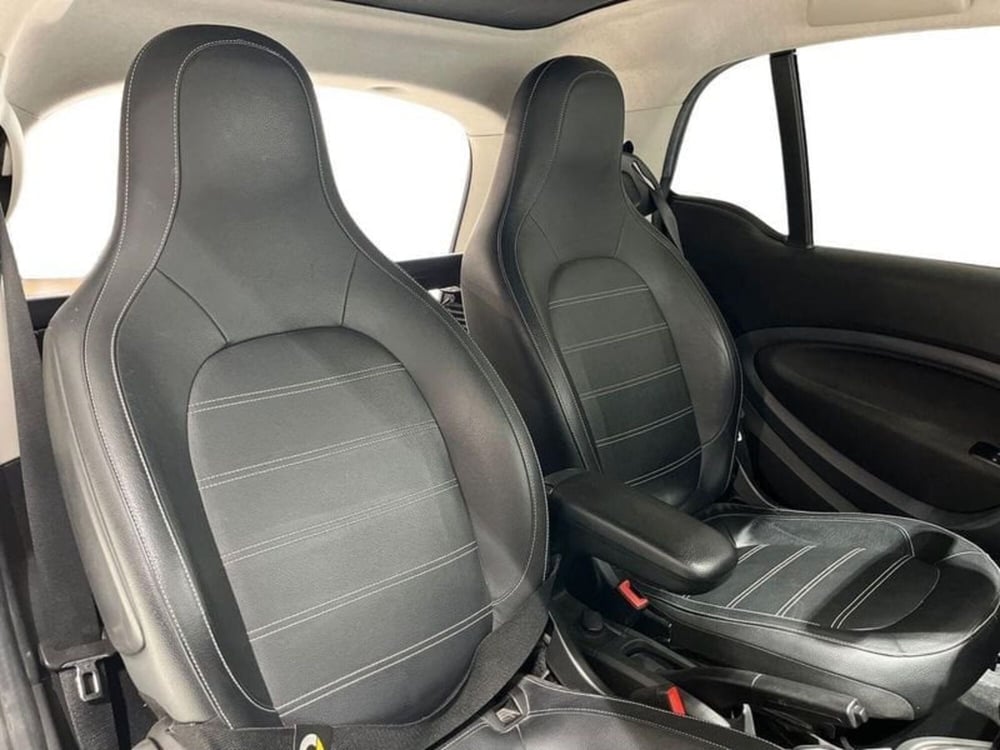 smart Fortwo usata a Napoli (17)