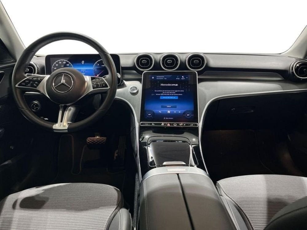 Mercedes-Benz Classe C usata a Napoli (11)