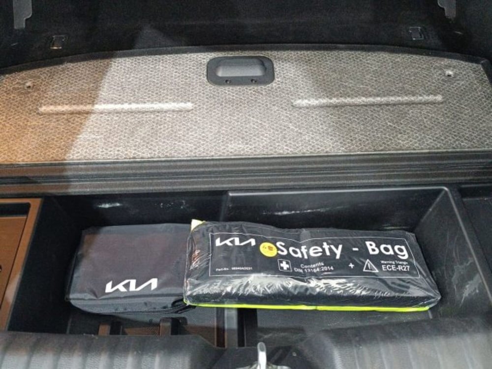 Kia XCeed usata a Catania (13)