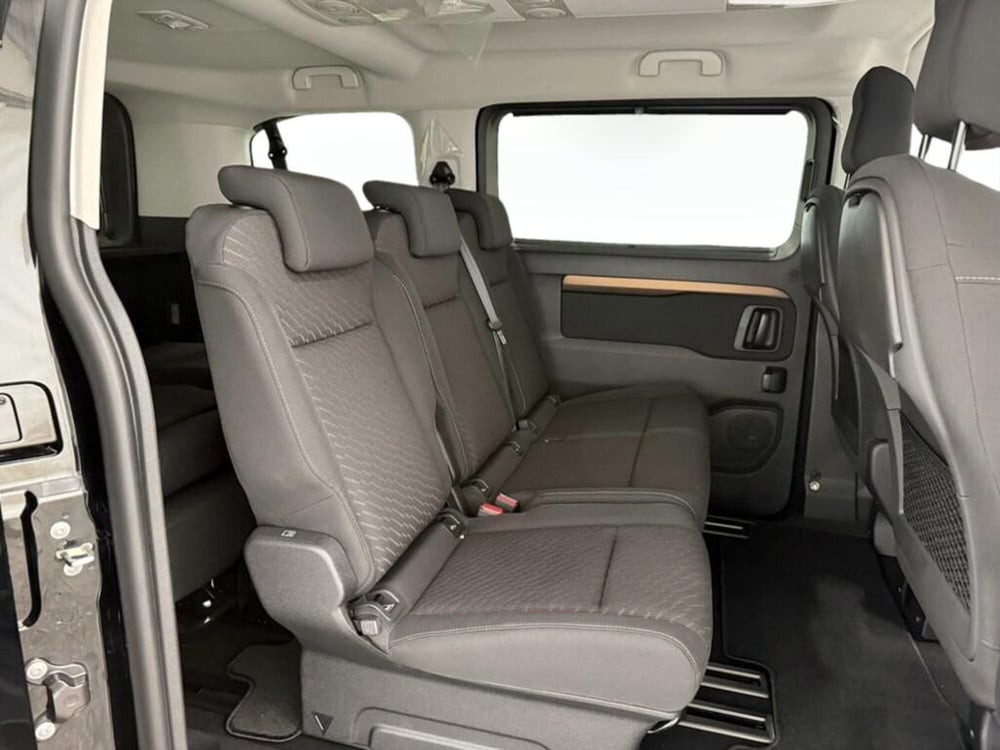 Toyota Proace Verso nuova a Monza e Brianza (10)