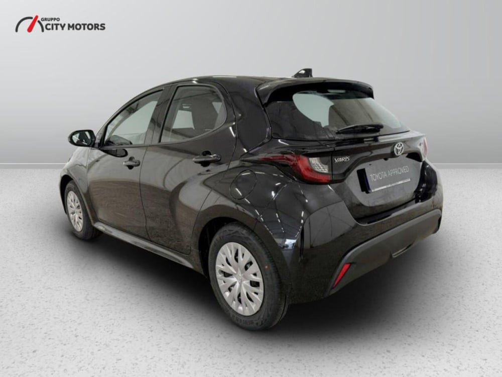 Toyota Yaris Cross nuova a Monza e Brianza (4)