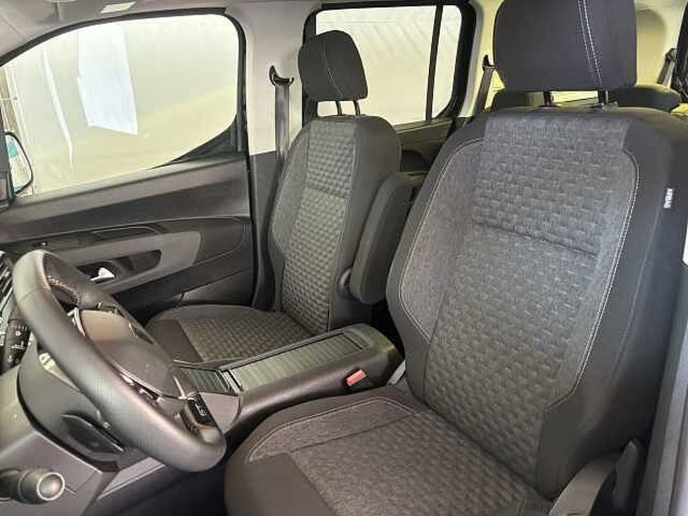 Peugeot Rifter usata a Varese (9)