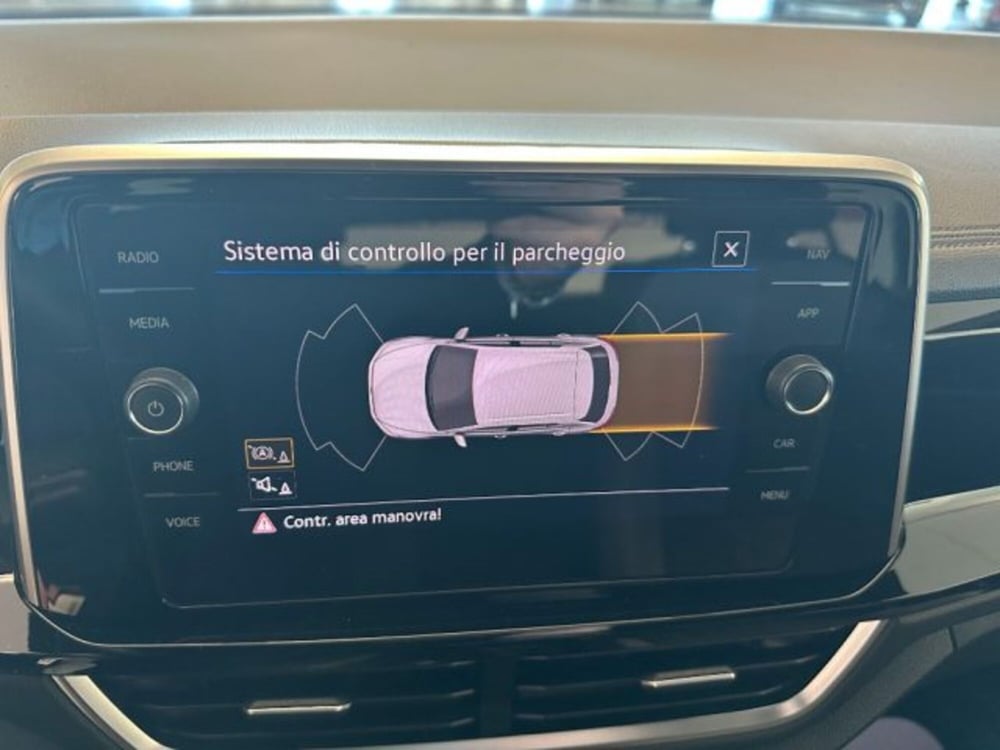 Volkswagen T-Roc usata a Cuneo (14)