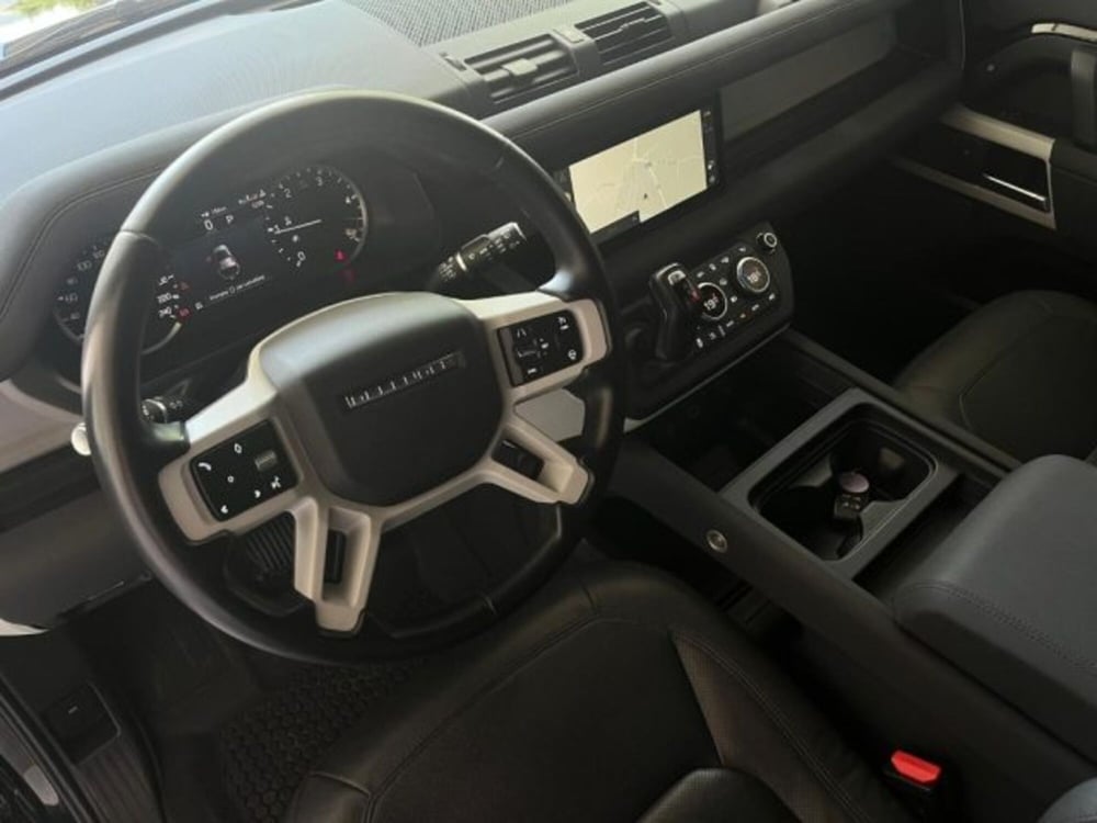 Land Rover Defender usata a Trapani (11)