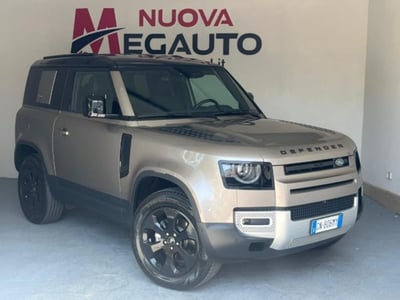 Land Rover Defender 90 3.0d i6 mhev SE awd 200cv auto del 2023 usata a Alcamo