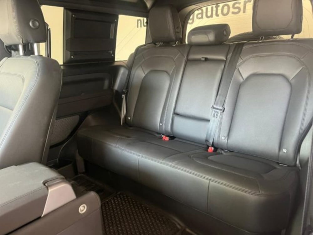 Land Rover Defender usata a Trapani (18)