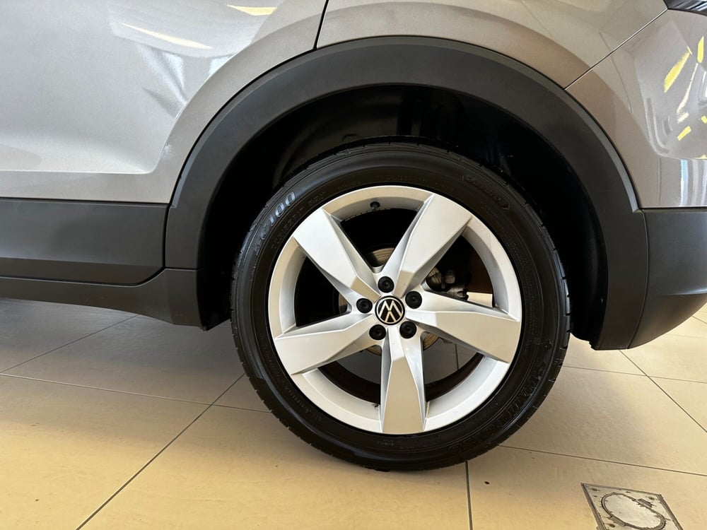 Volkswagen T-Cross usata a Frosinone (13)