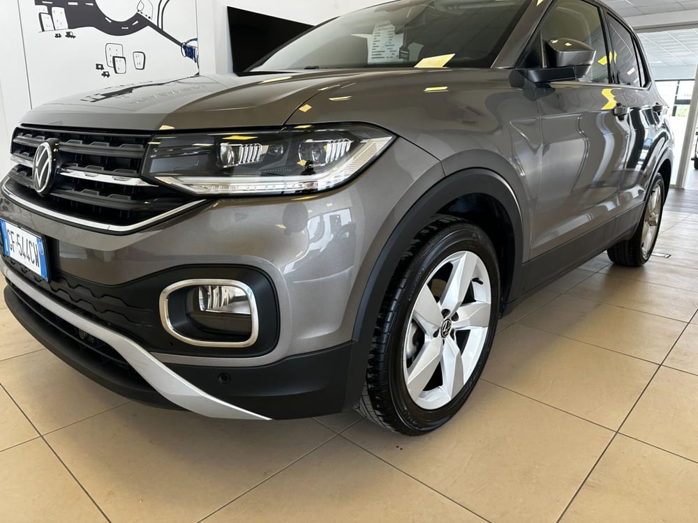 Volkswagen T-Cross usata a Frosinone (15)