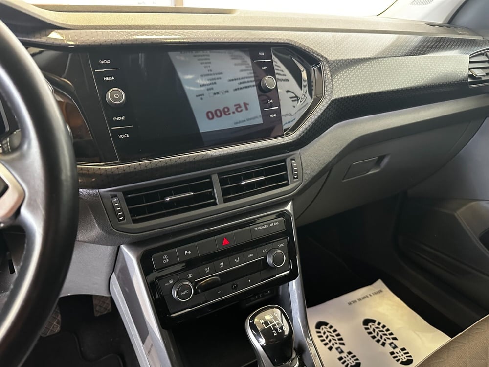 Volkswagen T-Cross usata a Frosinone (5)