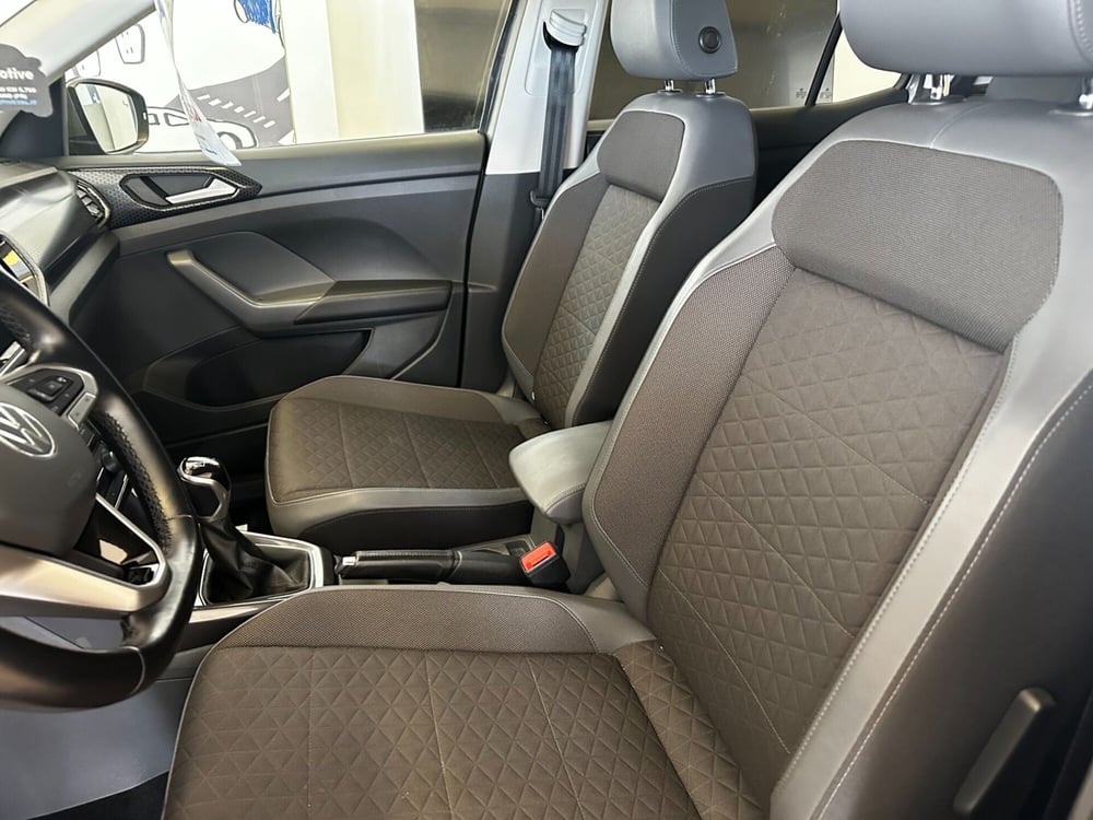 Volkswagen T-Cross usata a Frosinone (8)
