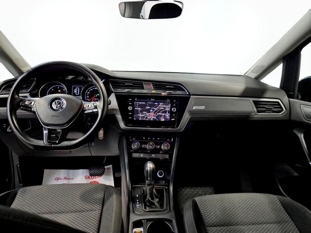 Volkswagen Touran usata a Padova (11)