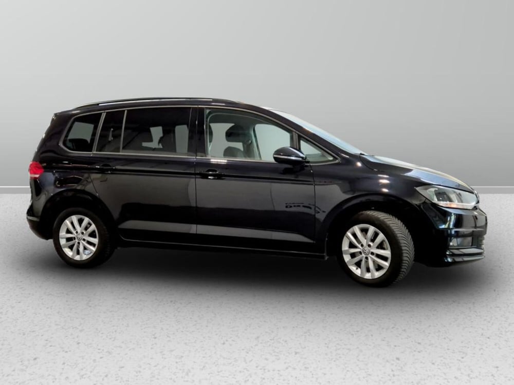 Volkswagen Touran usata a Padova (5)