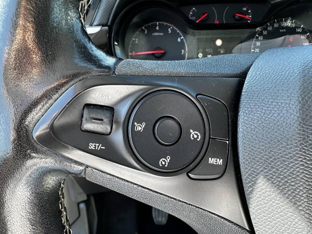 Opel Corsa usata a Torino (10)
