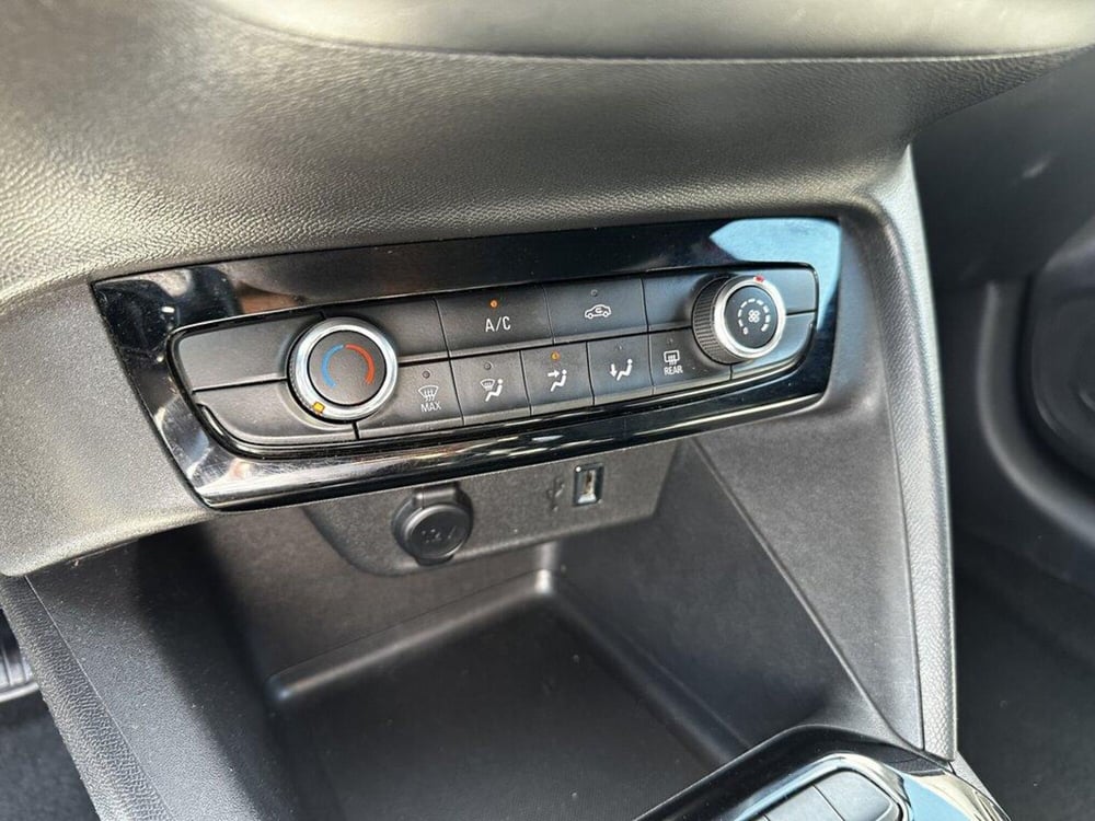Opel Corsa usata a Torino (14)